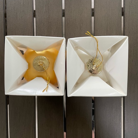 NIB HAPPY HOLIDAYS SHATTERPROOF ORNAMENTS WITH SCRIPTURE IMPRINT!! - Picture 7 of 8